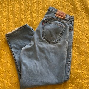 Levi’s 560 Comfort Fit Jeans